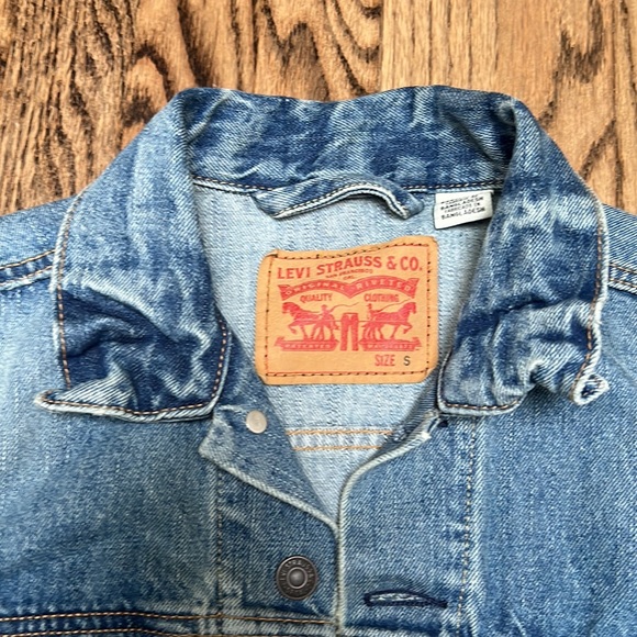 Levi Jean Jacket - Picture 2 of 2